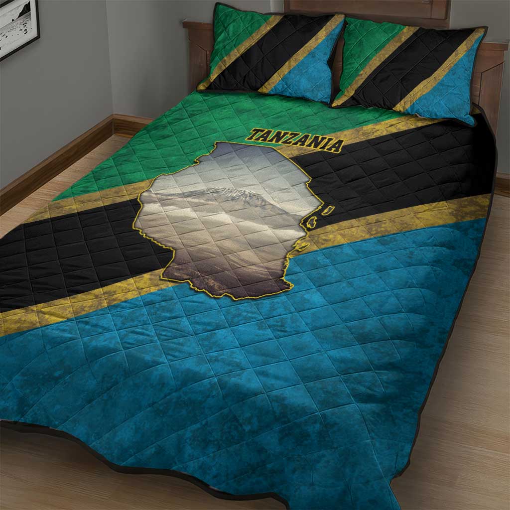 African Volcano Kilimanjaro Tanzania Quilt Bed Set Grunge Flag Map of Tanzania - African Pride