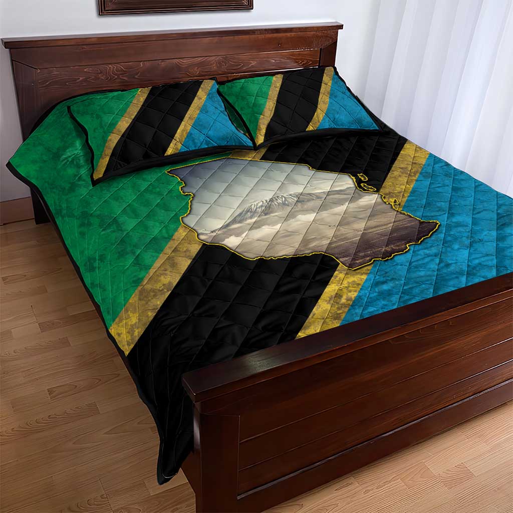 African Volcano Kilimanjaro Tanzania Quilt Bed Set Grunge Flag Map of Tanzania - African Pride