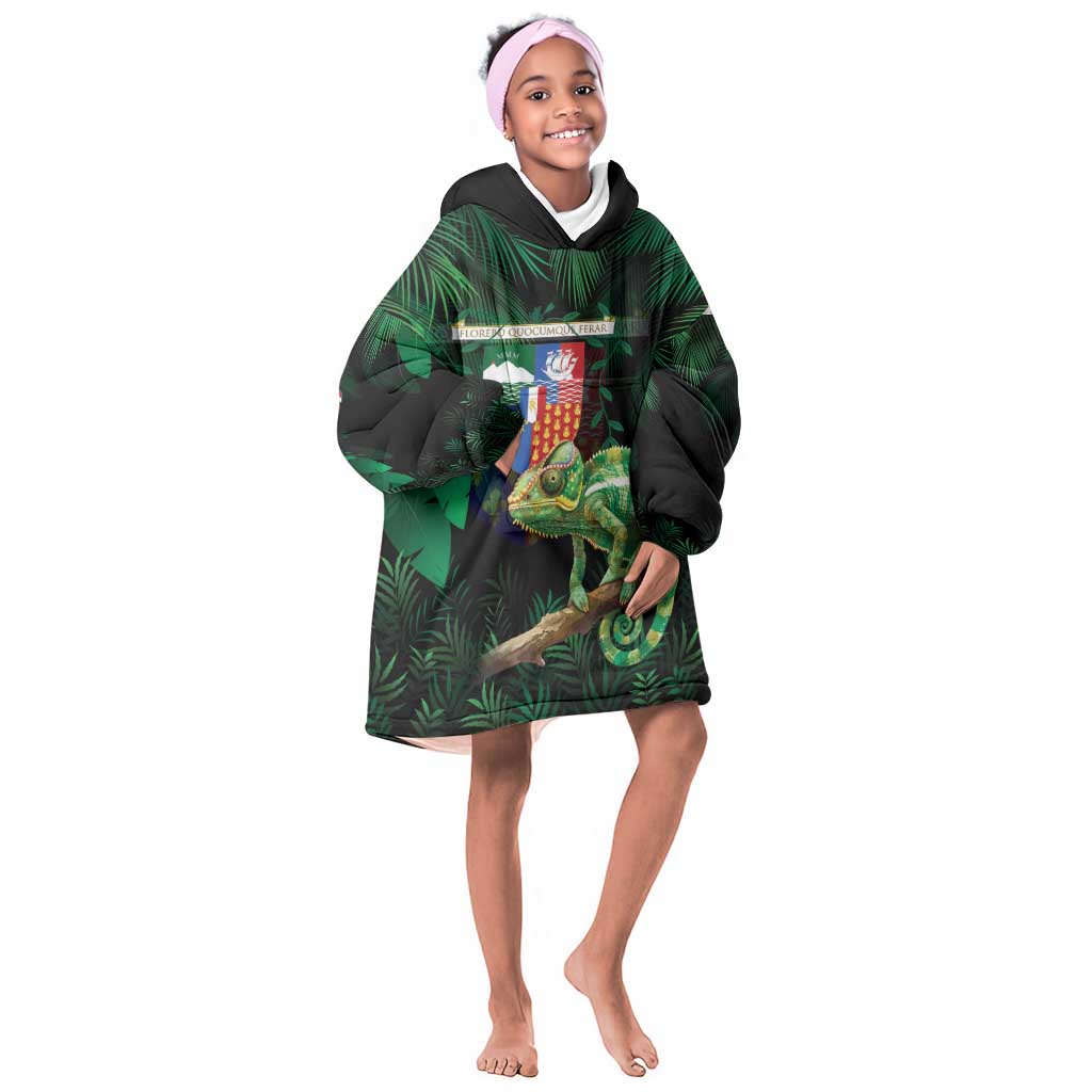 Reunion Island Kid Wearable Blanket Hoodie Furcifer Pardalis