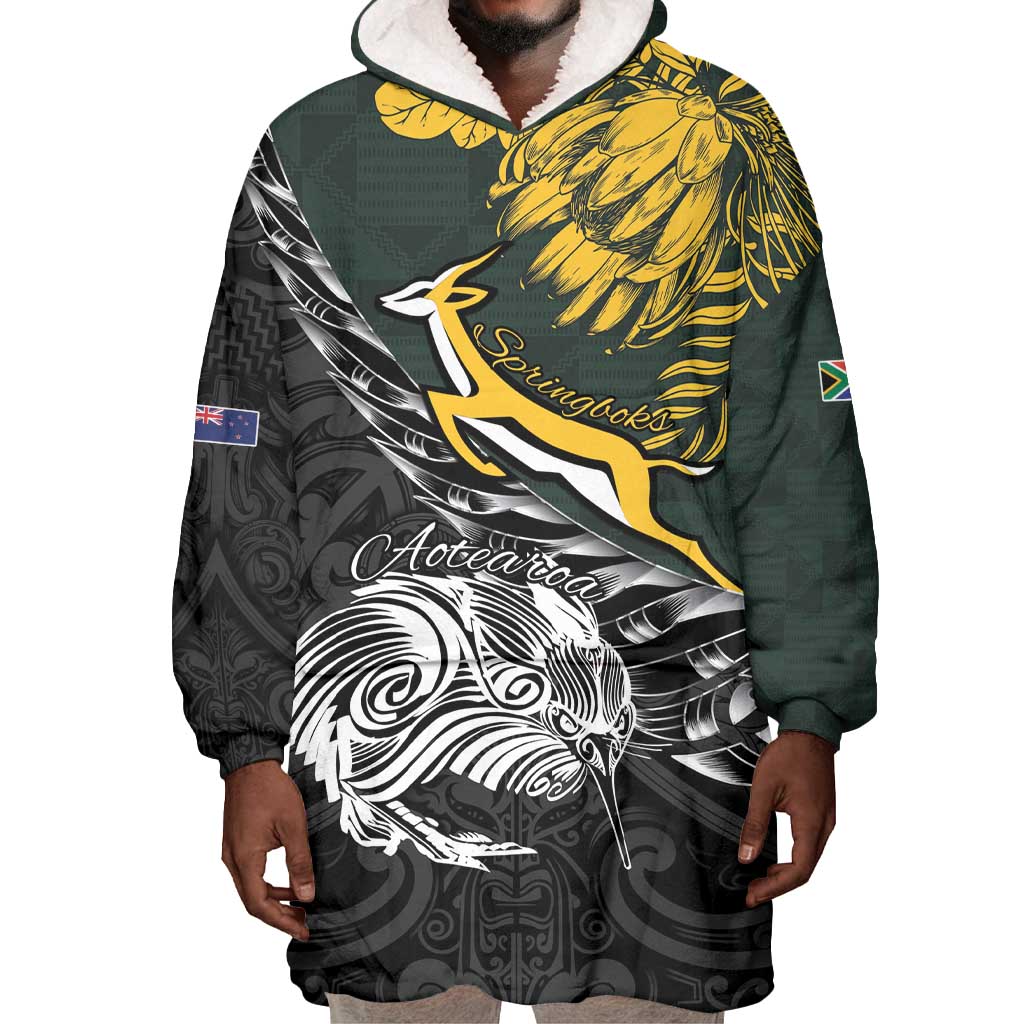 New Zealand vs South Africa Rugby Personalised Wearable Blanket Hoodie Maori Kiwi With Springboks