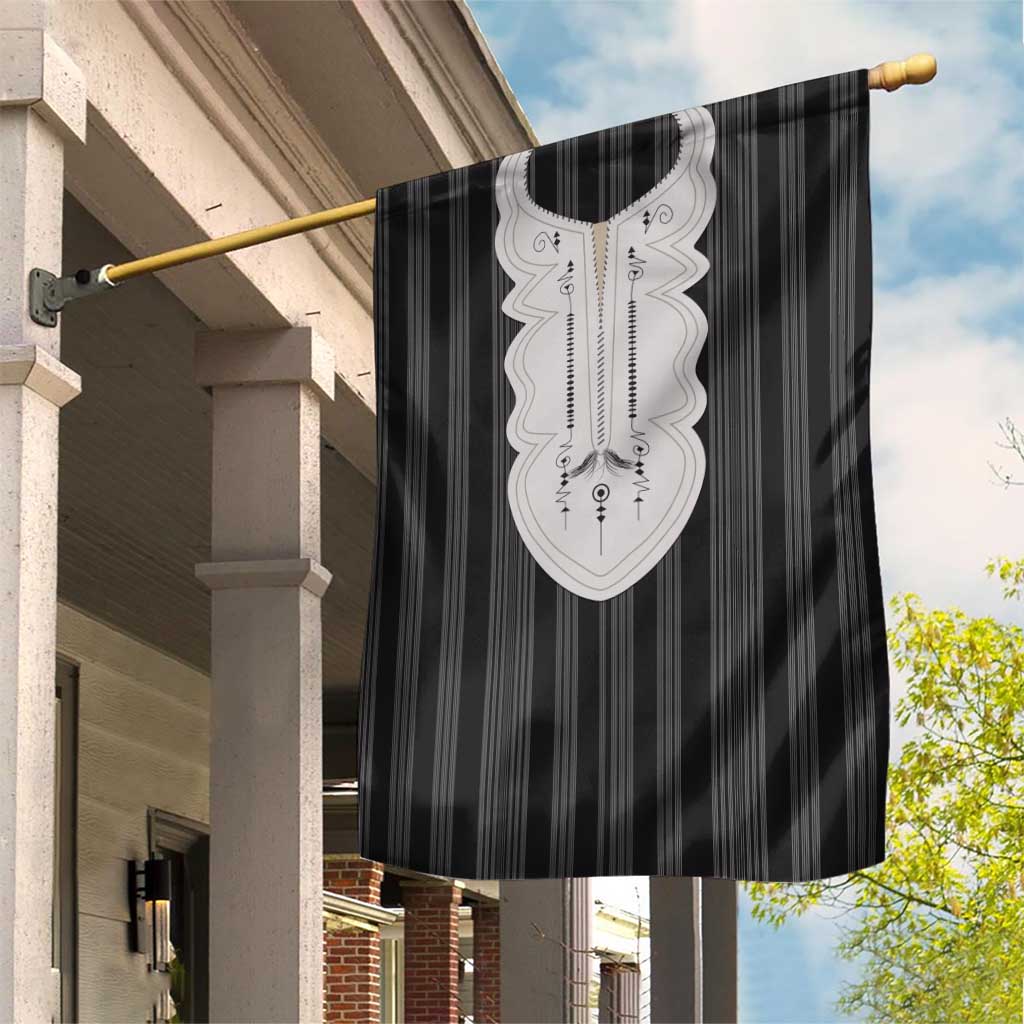 Liberia Kpelle Ethnic Heritage Pattern - Black Garden Flag - African Pride