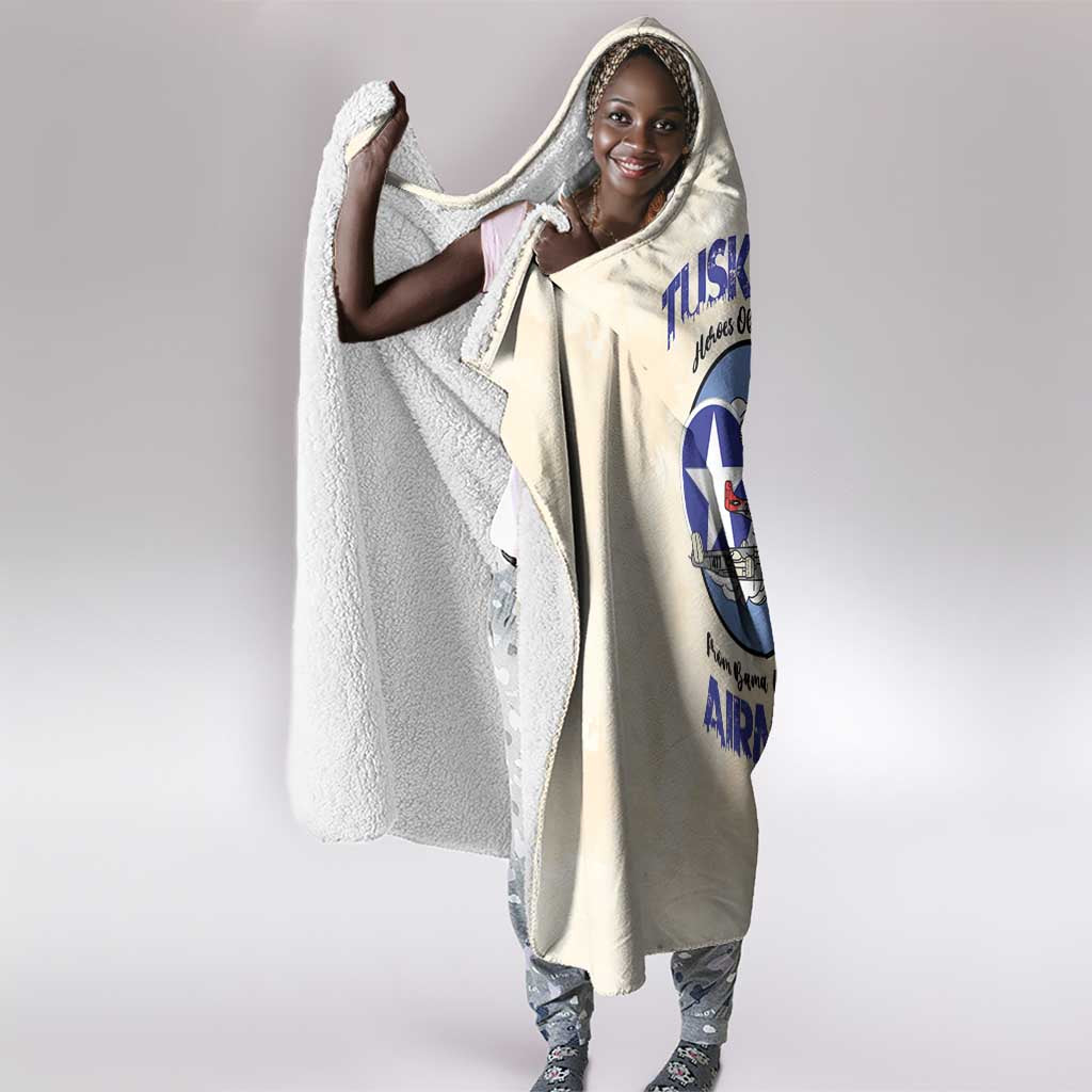Tuskegee Airmen Red Tails Hooded Blanket Heroes Of Freedom Retro Style - African Pride