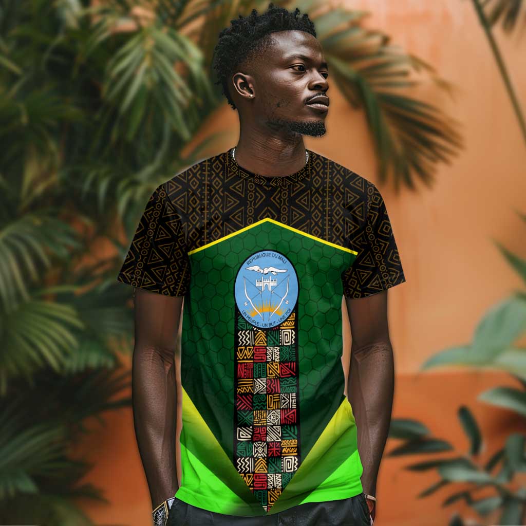Mali Map T shirt Vulture in Gliding Flight - African Patterns Design