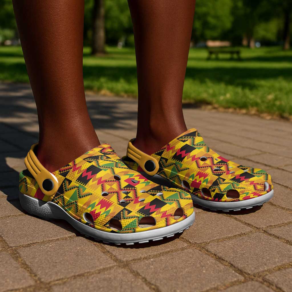 African Emaa Da Kente Pattern Clogs Shoes - African Pride