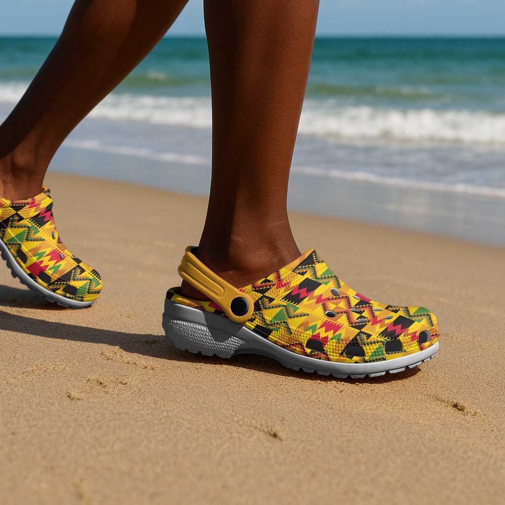 African Emaa Da Kente Pattern Clogs Shoes - African Pride