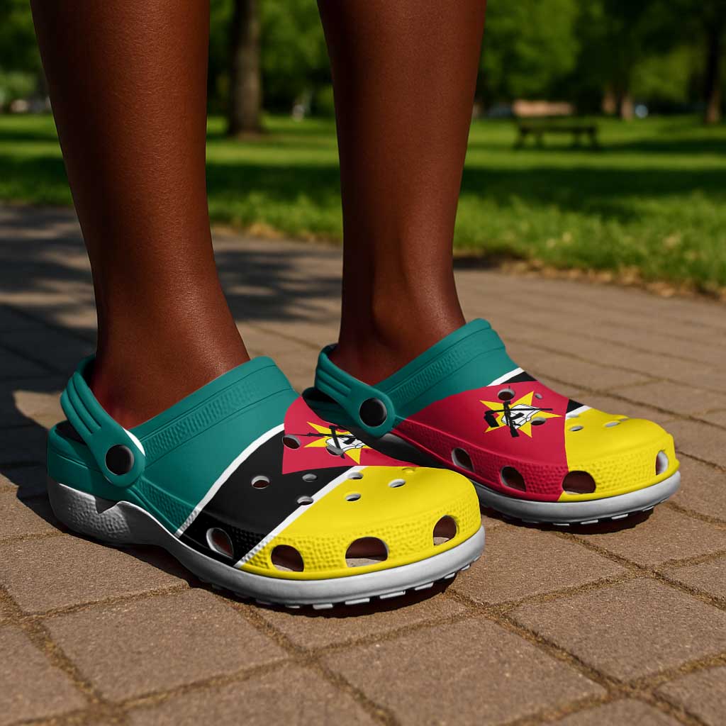 African Proud Mozambique Flag Clogs Shoes - African Pride