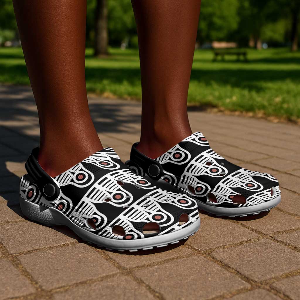 Cameroon Clogs Shoes Toghu Traditional Pattern - African Pride