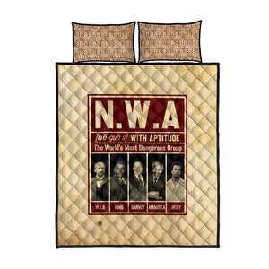 The World's Most Dangerous Group Quilt Bed Set