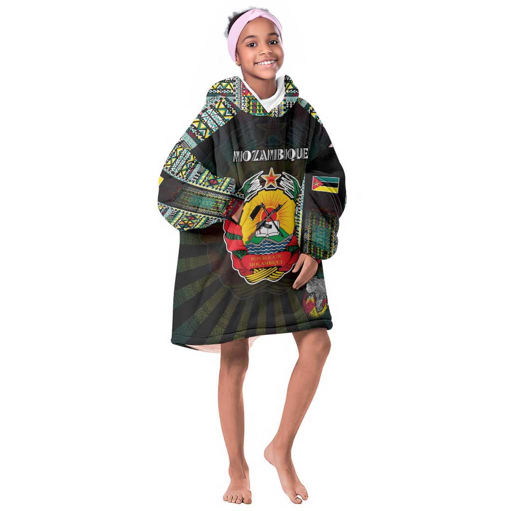 Personalized Mozambique Roots Kid Wearable Blanket Hoodie African Pride in Fingerprint and Tribal Colors