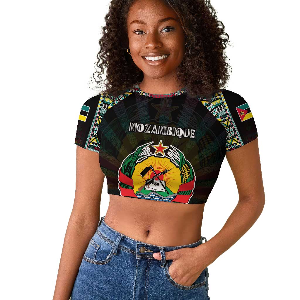 Personalized Mozambique Roots Raglan Cropped T shirt African Pride in Fingerprint and Tribal Colors