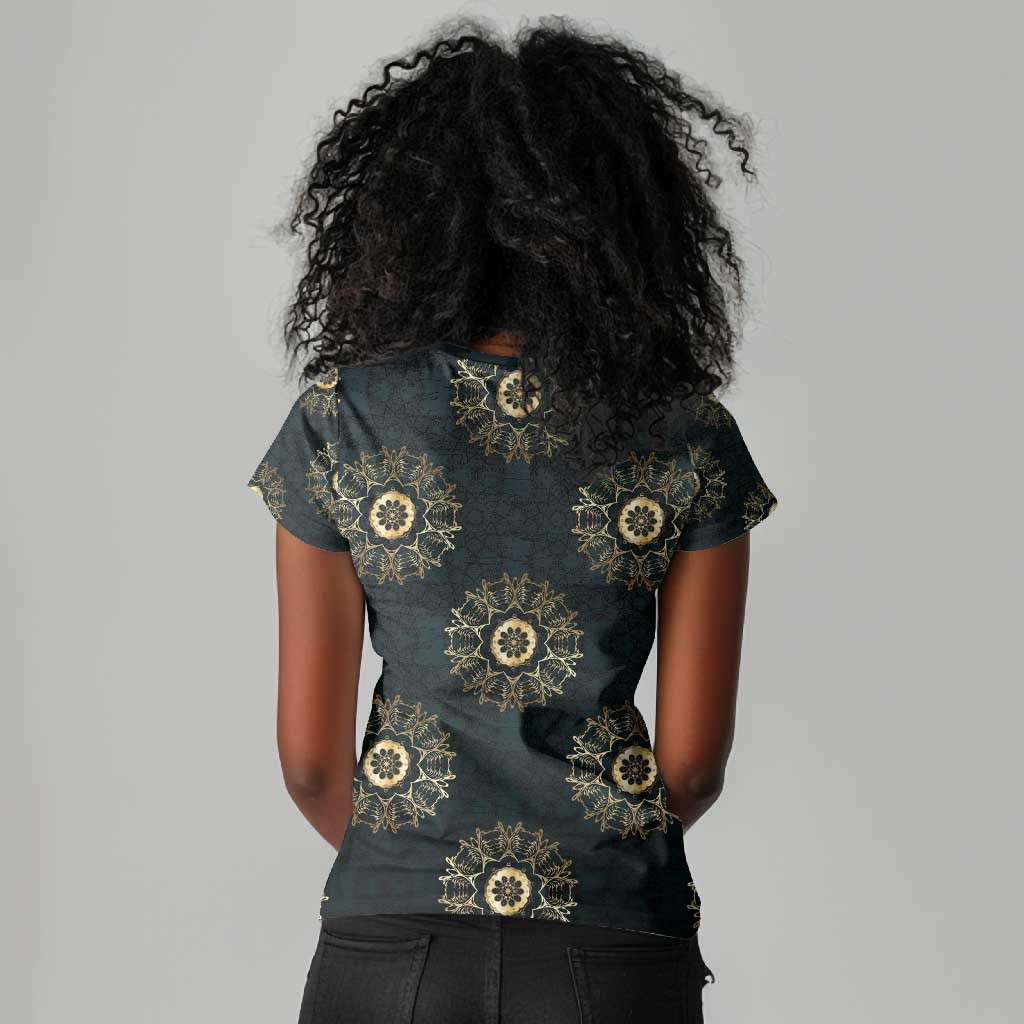 Personalized Afro Women Women V-Neck T-Shirt Powerful African Pattern