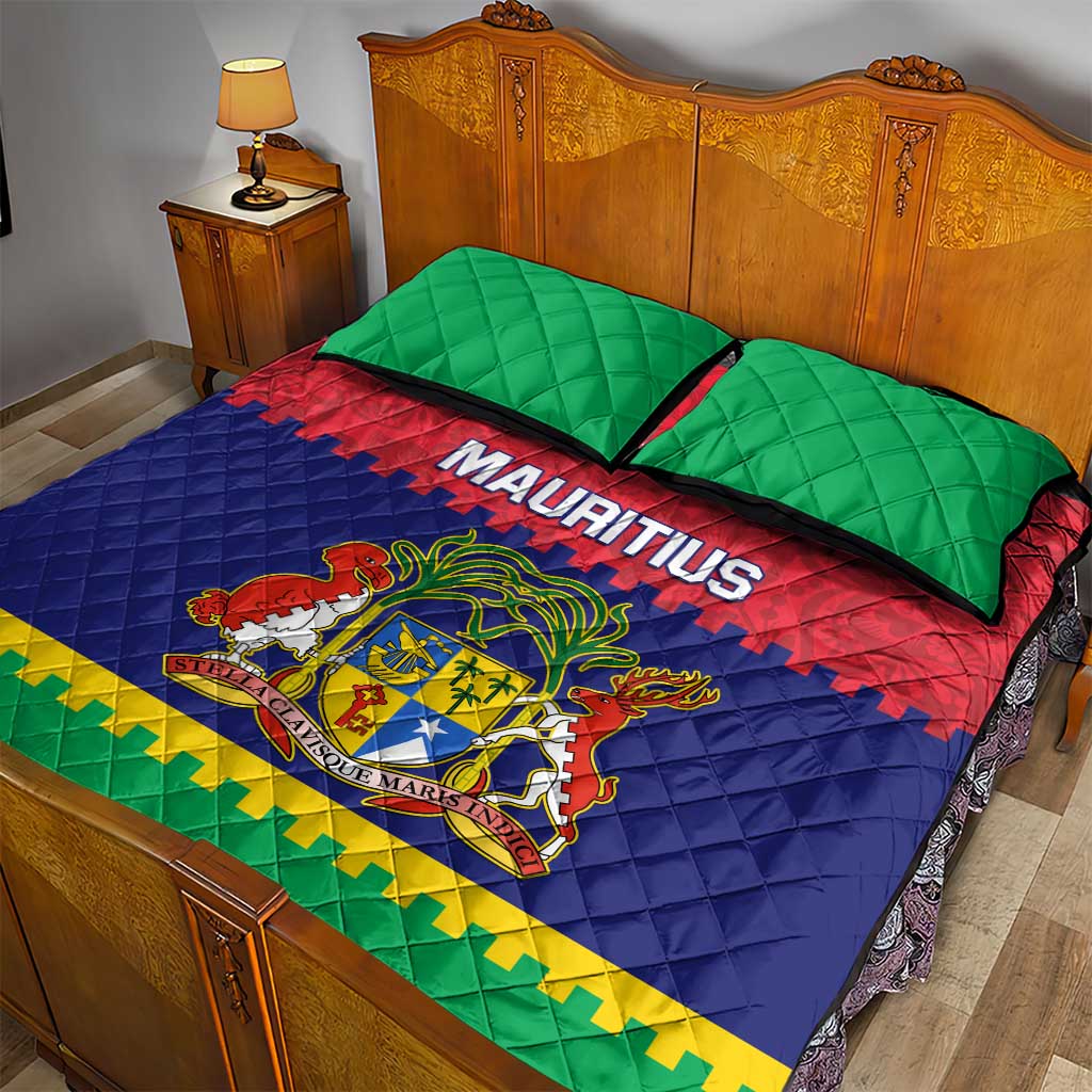 Mauritius Independence Day Quilt Bed Set with Stella Clavisque Maris Indici and Floral Pattern