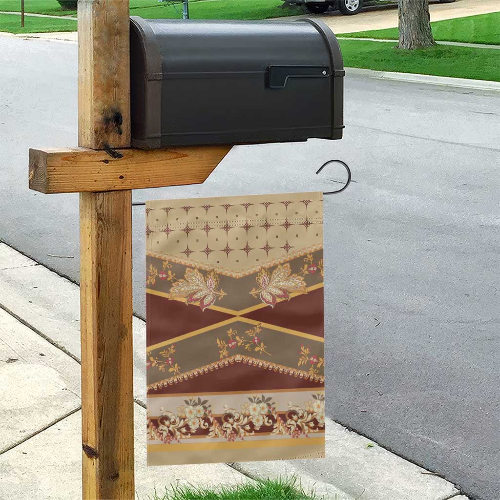 Mughal Empire Motif Unique Garden Flag