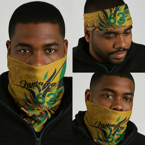 Black Jamaican Independence Day 1962 Neck Gaiter Jumieka Streamertail Reggae Pattern LT01