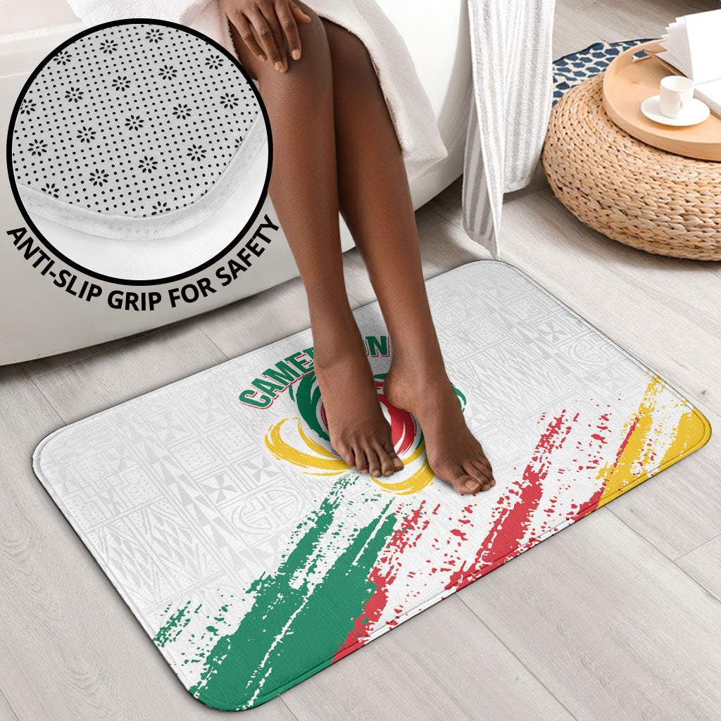 Cameroon Les Lionnes Indomptables Football Bathroom Set Toghu Pattern