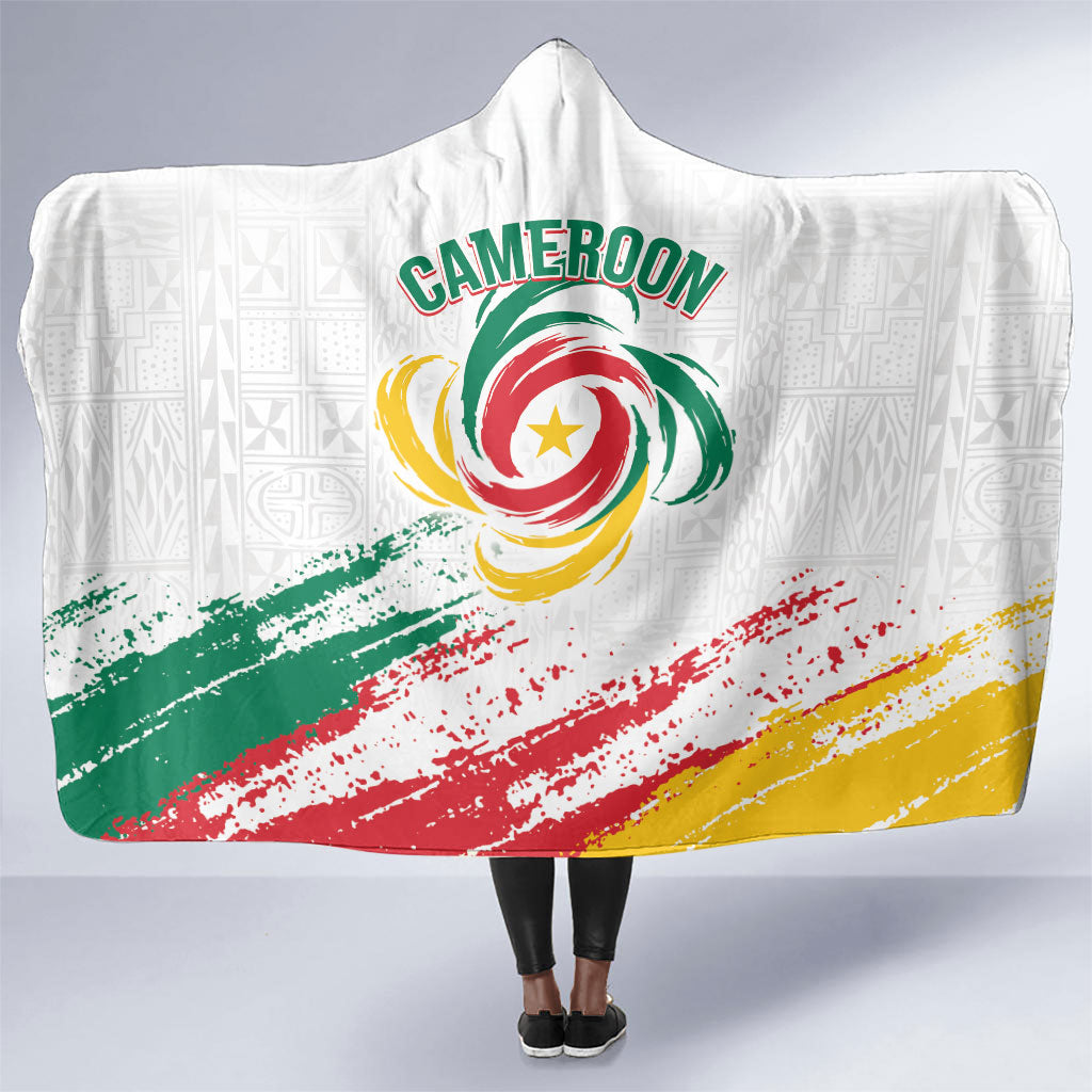 Cameroon Les Lionnes Indomptables Football Hooded Blanket Toghu Pattern