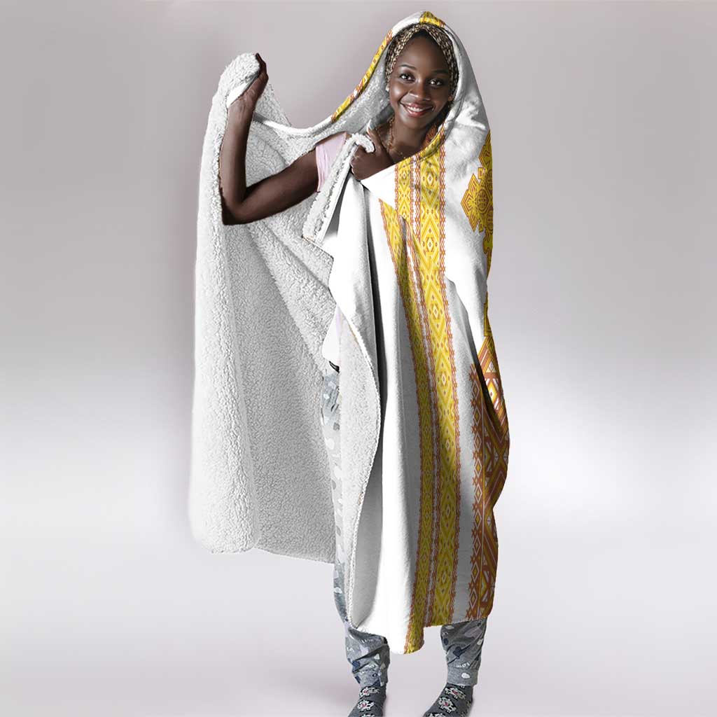 Habesha Motifs Ethiopia Hooded Blanket Tilet White Gold