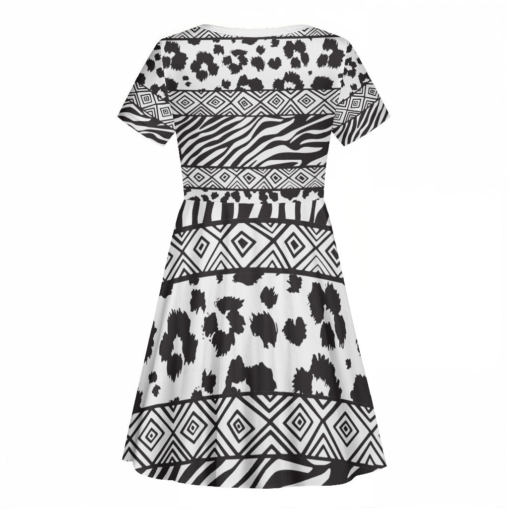 Nigeria Traditional Coral Bead Attire Kid Short Sleeve Dress African Tribal Element Wild Animal Skins