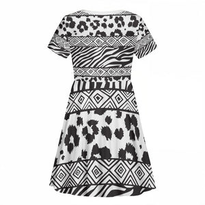 Nigeria Traditional Coral Bead Attire Kid Short Sleeve Dress African Tribal Element Wild Animal Skins