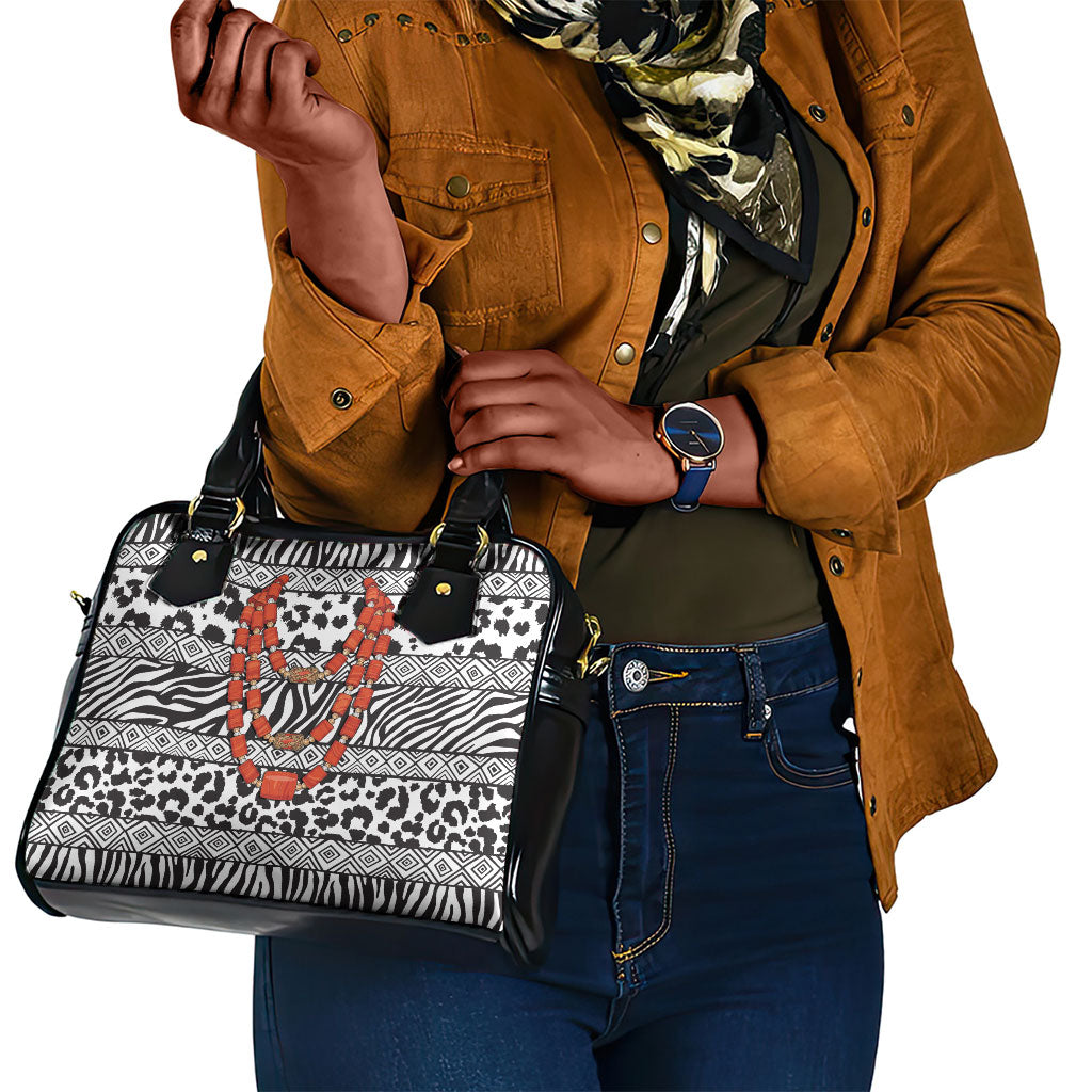 Nigeria Traditional Coral Bead Attire Shoulder Handbag African Tribal Element Wild Animal Skins