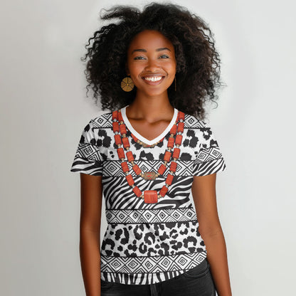 Nigeria Traditional Coral Bead Attire Women V-Neck T-Shirt African Tribal Element Wild Animal Skins