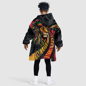 Black Jamaican Kid Wearable Blanket Hoodie Rastafarian Lion One Love LT9