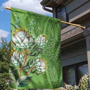 Afro King Proteas Dashiki Motif Garden Flag Green Style