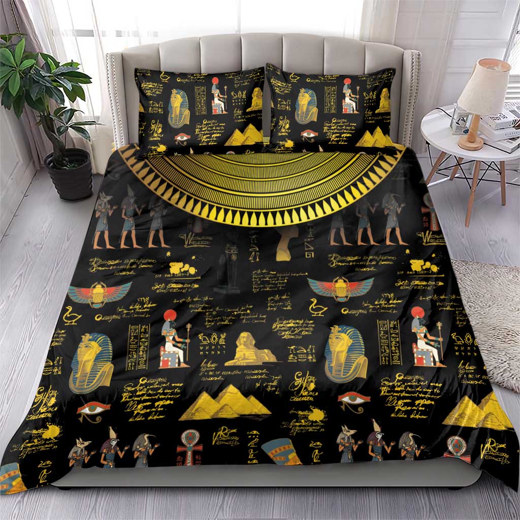 Ancient Egypt and Hieroglyphs Bedding Set