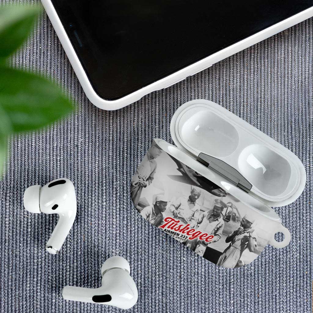 Tuskegee Airmen 332nd Fighter Group AirPods Case Vintage-style War