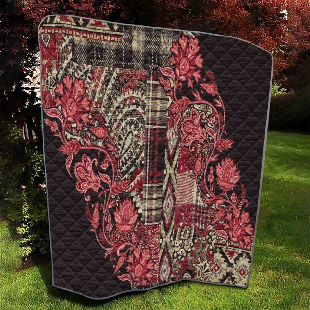 Afro Floral mix Maasai Shuka Quilt Red Moitf