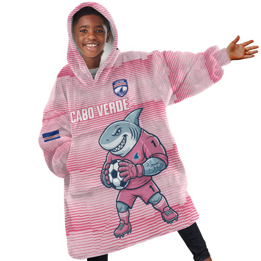 Cabo Verde Football 2026 Custom Kid Wearable Blanket Hoodie Tubaroes Azuis Goalkeeper Pink Jersey