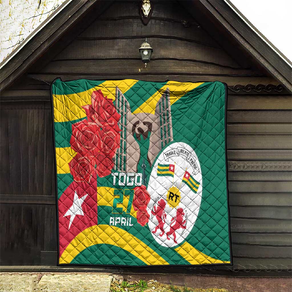Republique Togolaise Monument de l'Independance Quilt African Pinkish Rose Coat Of Arms