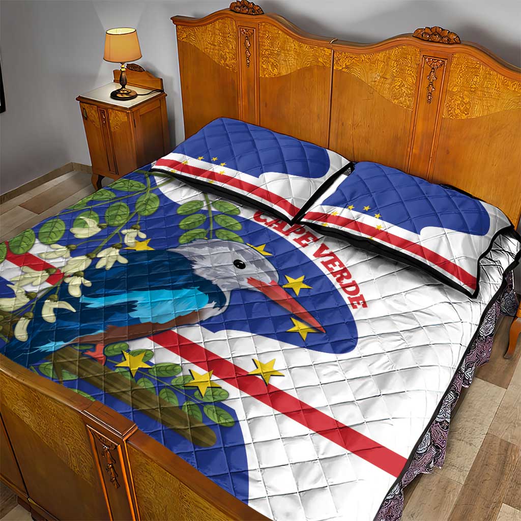 Cape Verde Quilt Bed Set Grey-Headed Kingfisher Mix Honey Locust