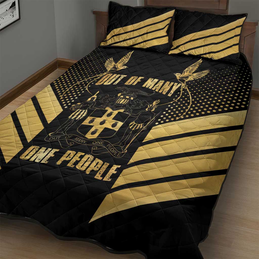 Jumieka Independence Day Quilt Bed Set Out Of Many, One People Gold Color