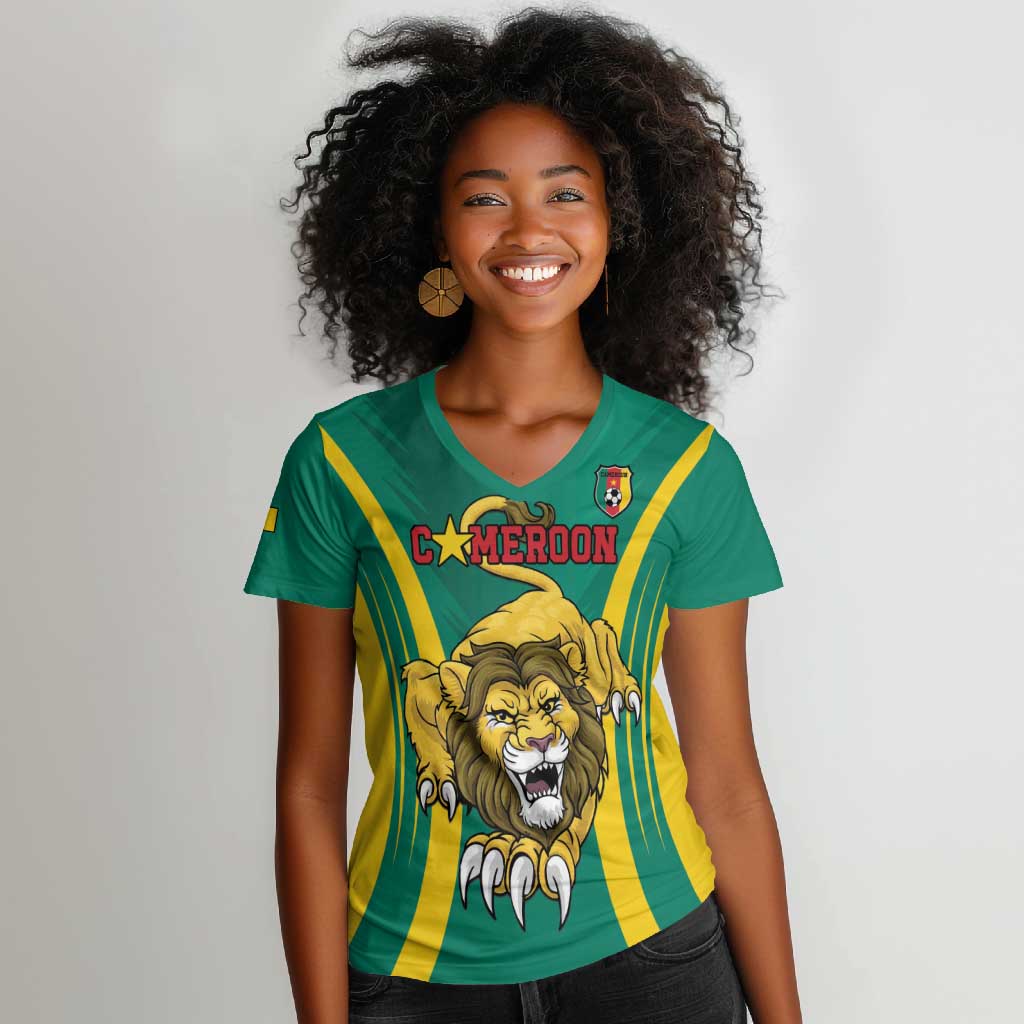 Custom Afro Cameroun Football Women V-Neck T-Shirt Go Les Lions Indomptables