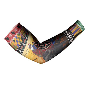 Kenya Safari Christmas Arm Sleeves Black Santa Riding Cape Buffalo - Heri ya Krismasi