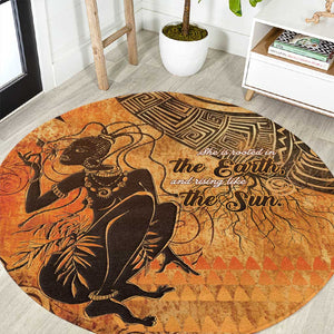 African Women Round Carpet With Tribal Pattern - African Pride