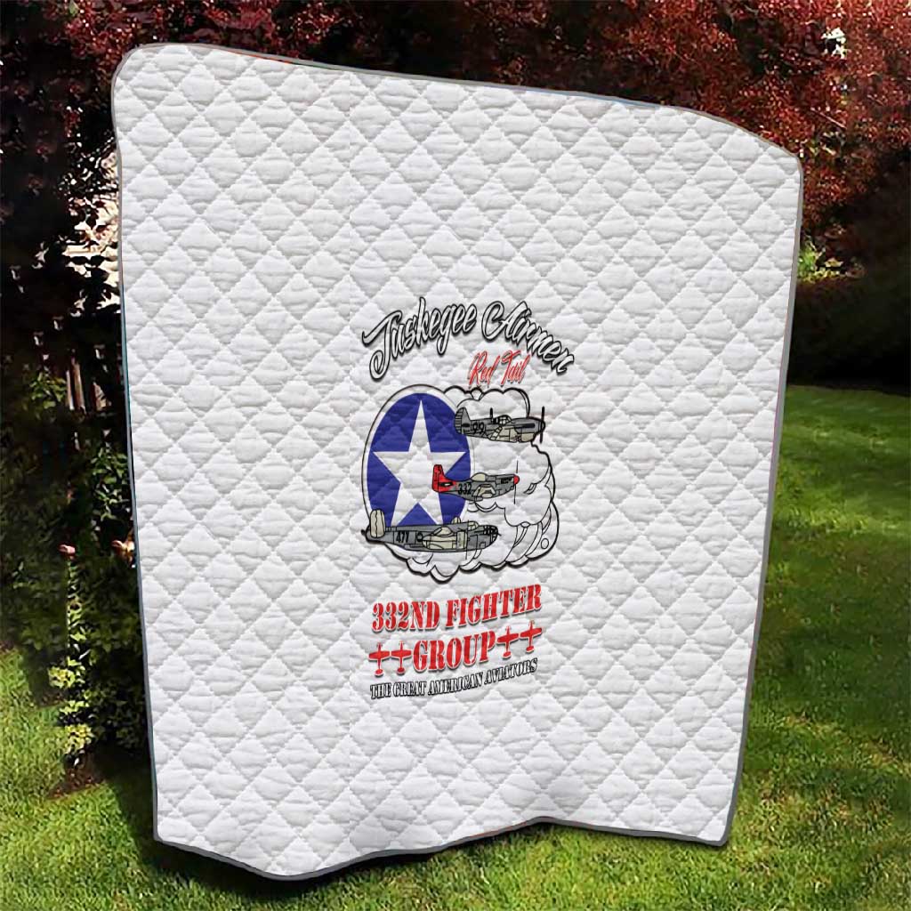 African American Aviators WWII Quilt Tuskegee Red Tails Airmen White - African Pride