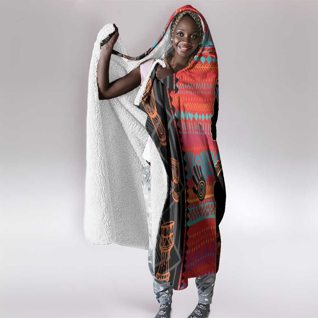 African Women Hooded Blanket Ethnic Pattern