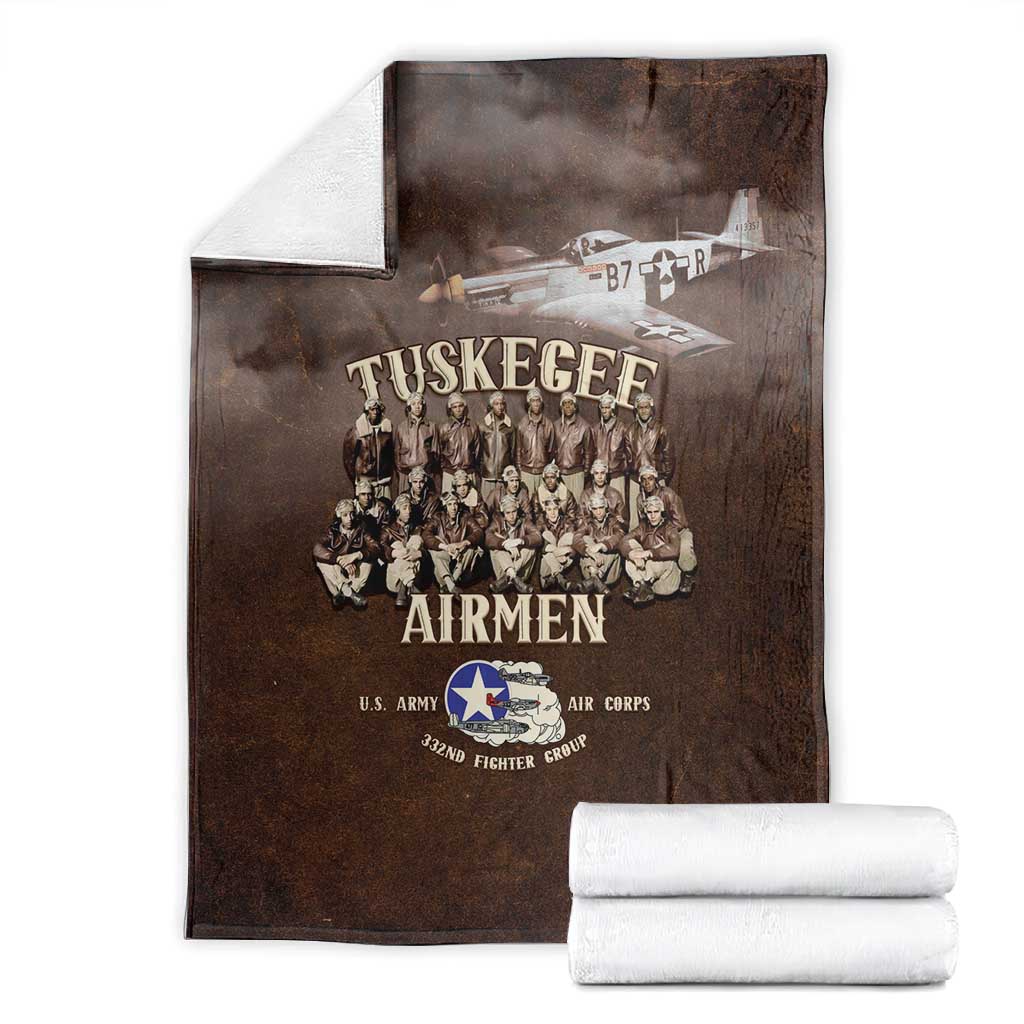 Remembering the Red Tail Heroes Blanket Tuskegee Airmen Legacy Retro Style - African Pride