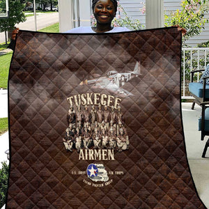 Remembering the Red Tail Heroes Quilt Tuskegee Airmen Legacy Retro Style - African Pride