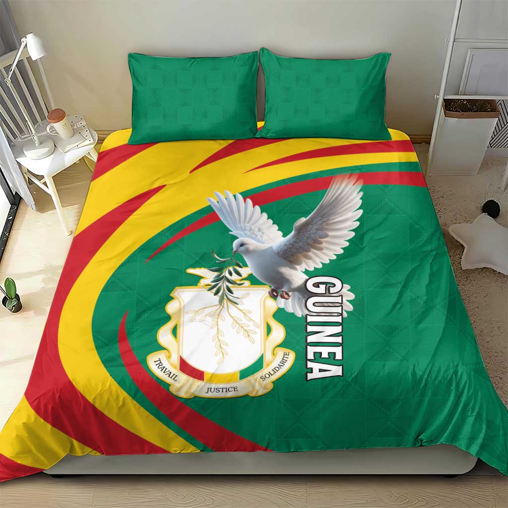 Guinea Bedding Set Coat Of Arms With Pigeon - Kente Pattern