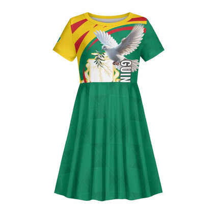 Guinea Kid Short Sleeve Dress Coat Of Arms With Pigeon - Kente Pattern