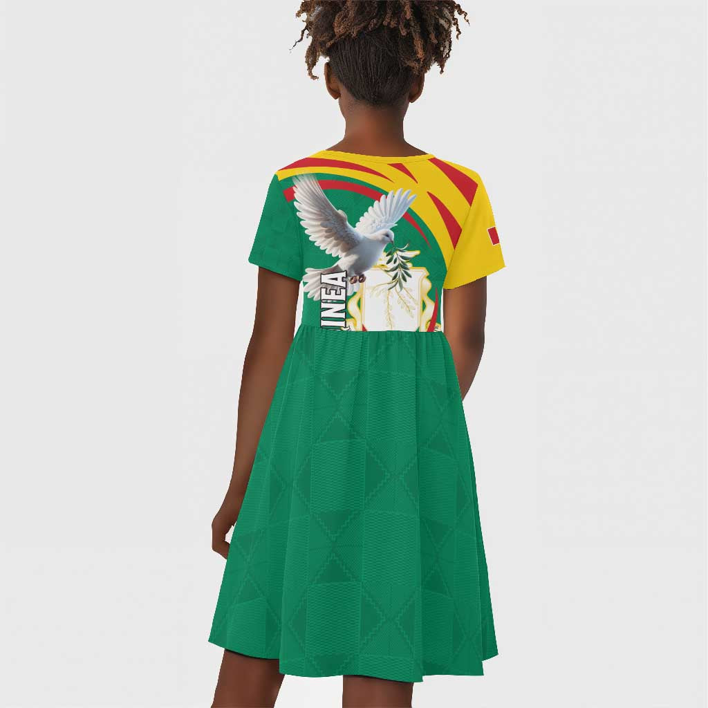 Guinea Kid Short Sleeve Dress Coat Of Arms With Pigeon - Kente Pattern