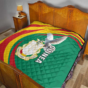 Guinea Quilt Coat Of Arms With Pigeon - Kente Pattern
