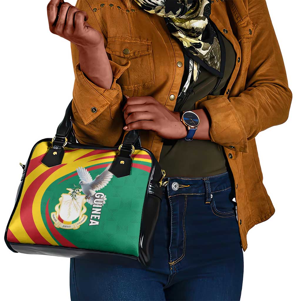 Guinea Shoulder Handbag Coat Of Arms With Pigeon - Kente Pattern