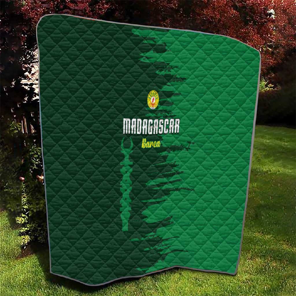 Madagascar Football Quilt Go Champions - African Pride