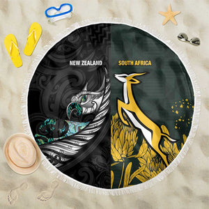 New Zealand vs South Africa Rugby Beach Blanket Maori - African Pattern