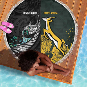New Zealand vs South Africa Rugby Beach Blanket Maori - African Pattern