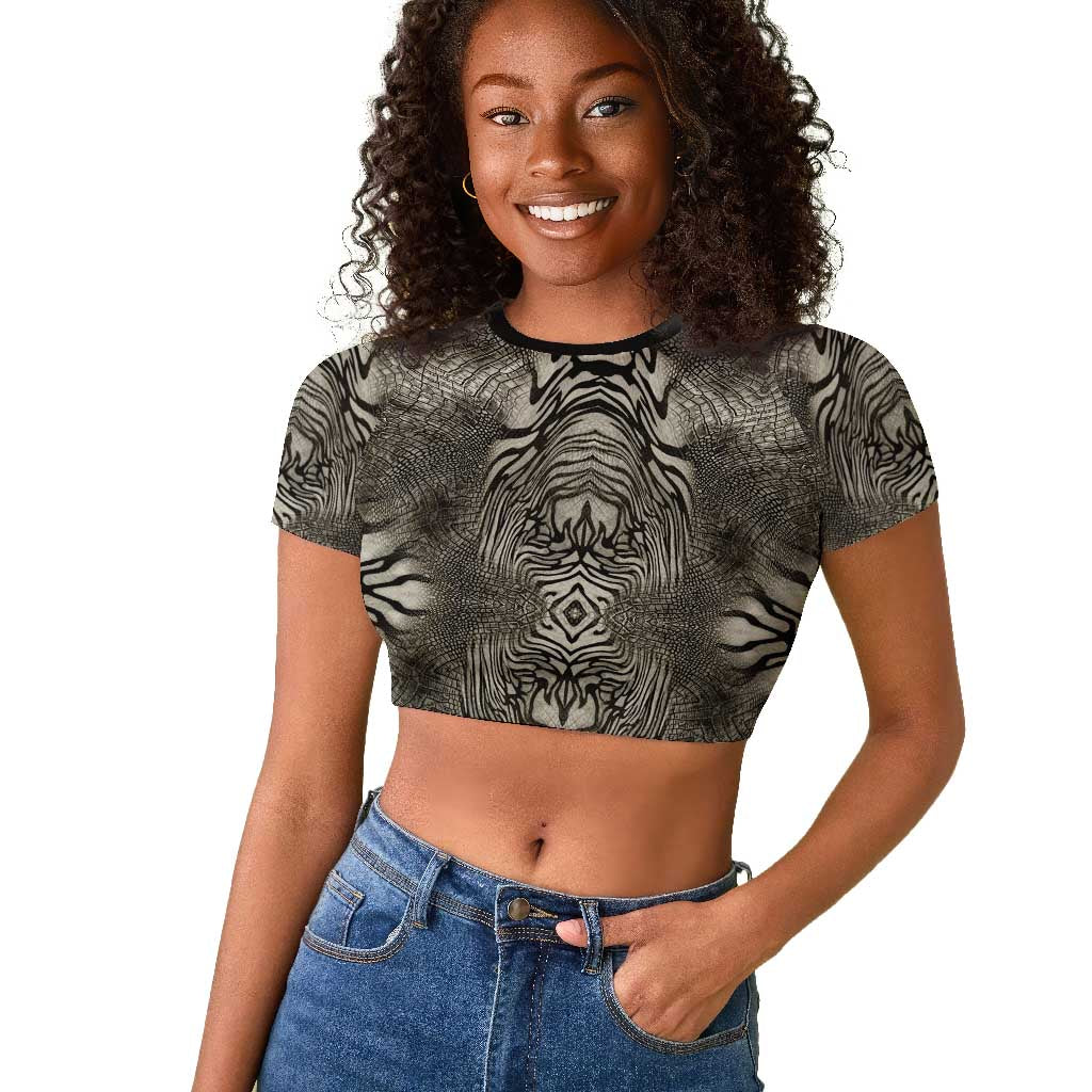 African Zebra Elephant Skin Pattern Raglan Cropped T shirt